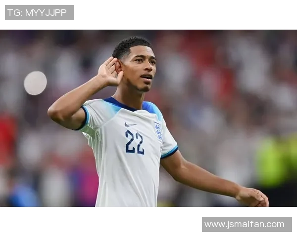 戴帽踢足球的球星有哪些他们的帽子背后隐藏着怎样的故事 戴帽踢足球的球星有哪些他们的帽子背后隐藏着怎样的故事